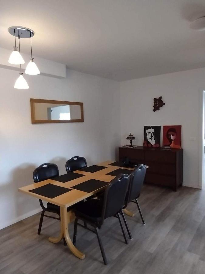 Guesthouse Maddy Хусавик Экстерьер фото